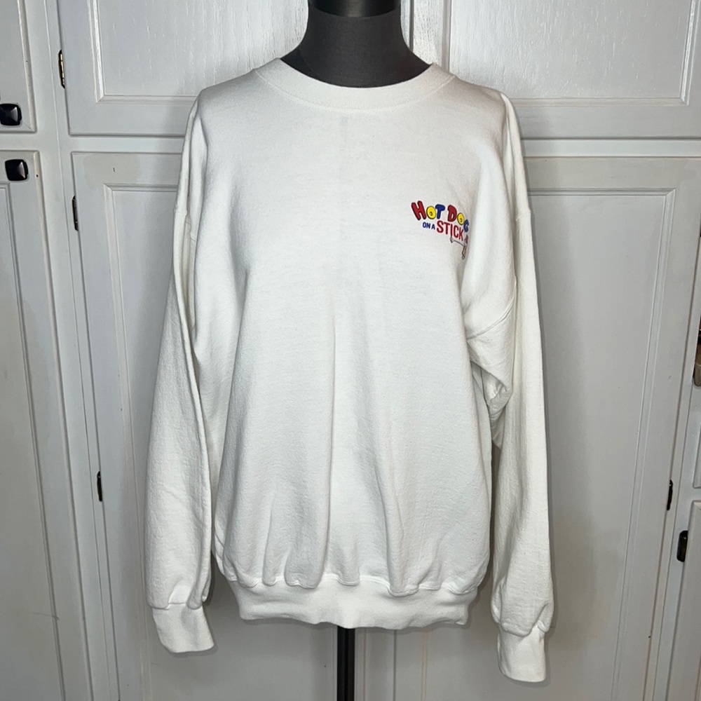 Vintage 90’s Hot Dog On A Stick pull over sweatshirt The Hat’s Where It’s At! L